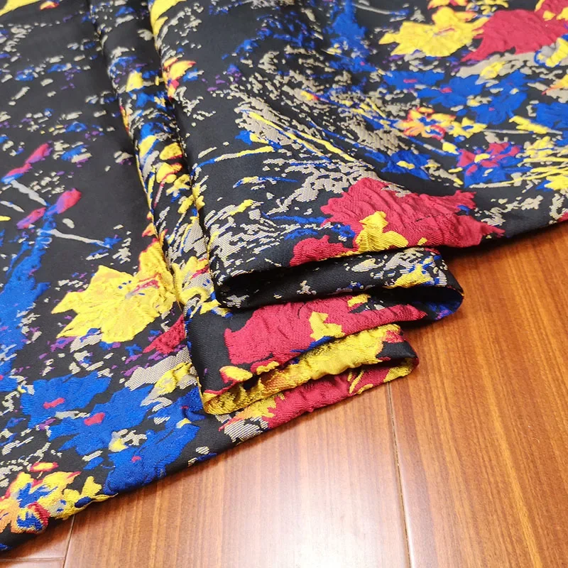 

Европейская жаккардовая парчовая ткань, окрашенная в пряже, брендовая модная дизайнерская весна-осень для платья, одежды, тканевый материал, шитье своими руками