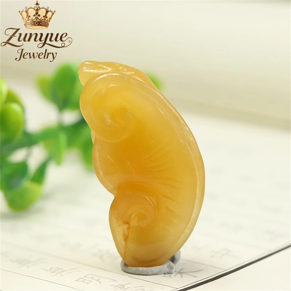Yellow Dragon Jade Three-Dimensional Zodiac Snake Pendant Luxury Quality Jewelry Fashion Jewelry Exquisite Elegant Charms Gift