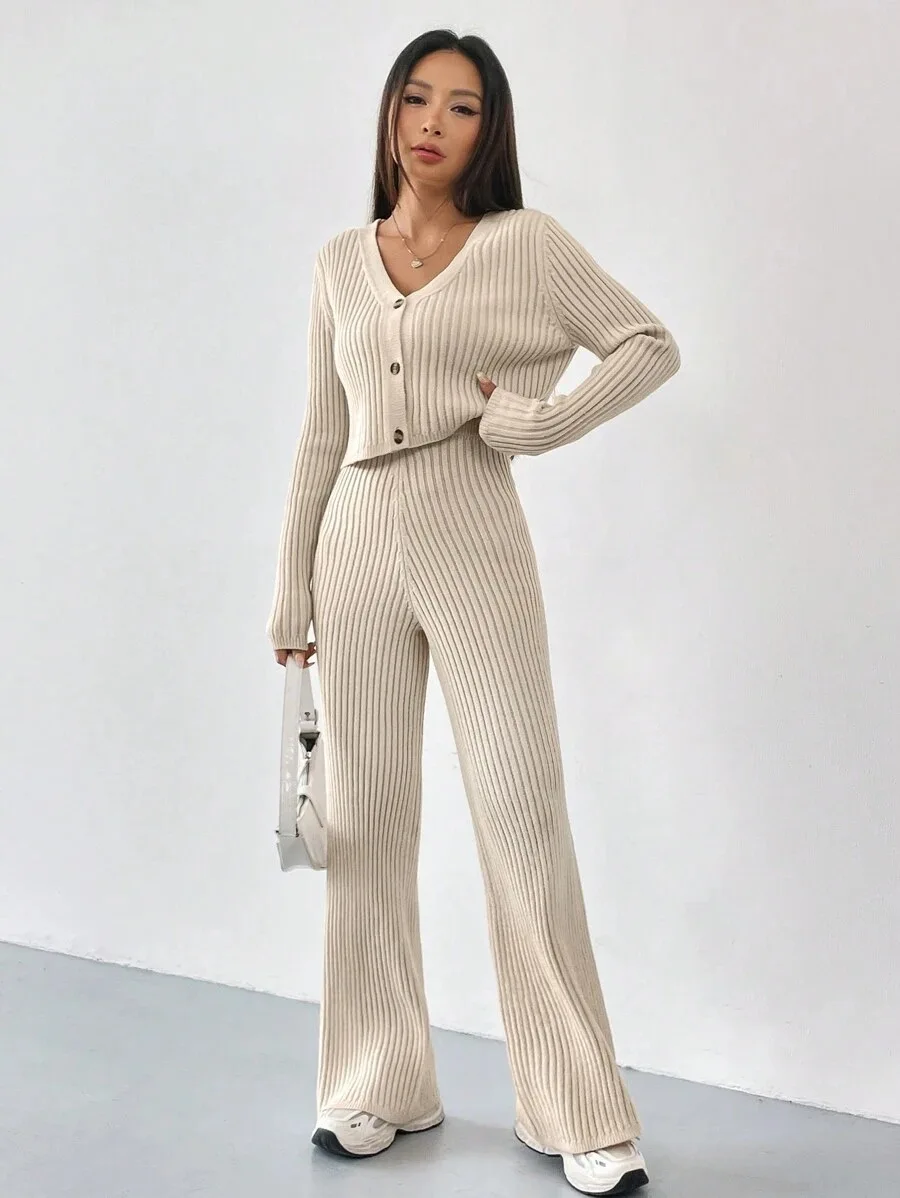 New Autumn and Winter Fashionable Casual Straight Leg Pants with Loose V-neck and Pit Stripe Knit Two-piece Set