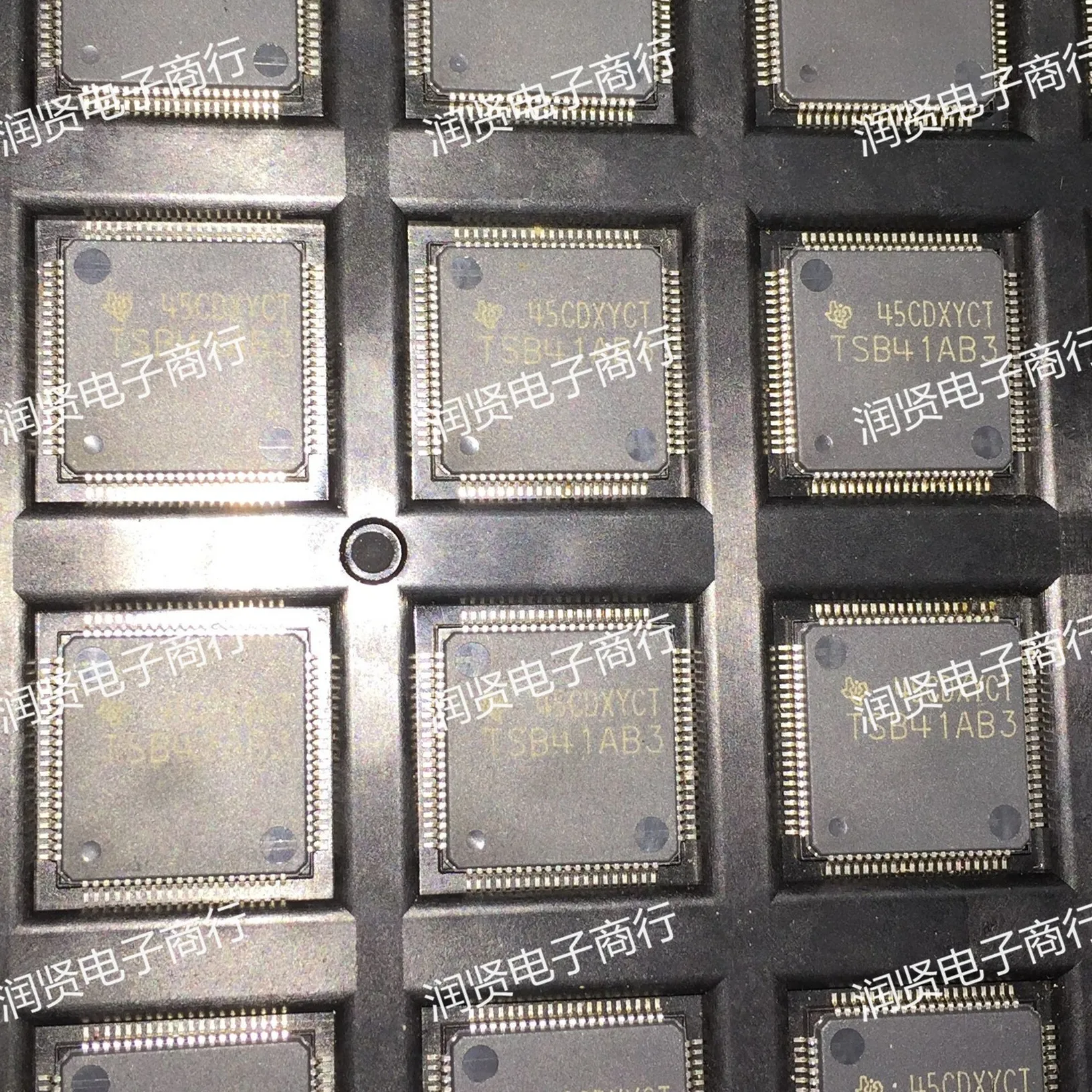 

1PCS TSB41AB3 TQFP Brand new original IC chip