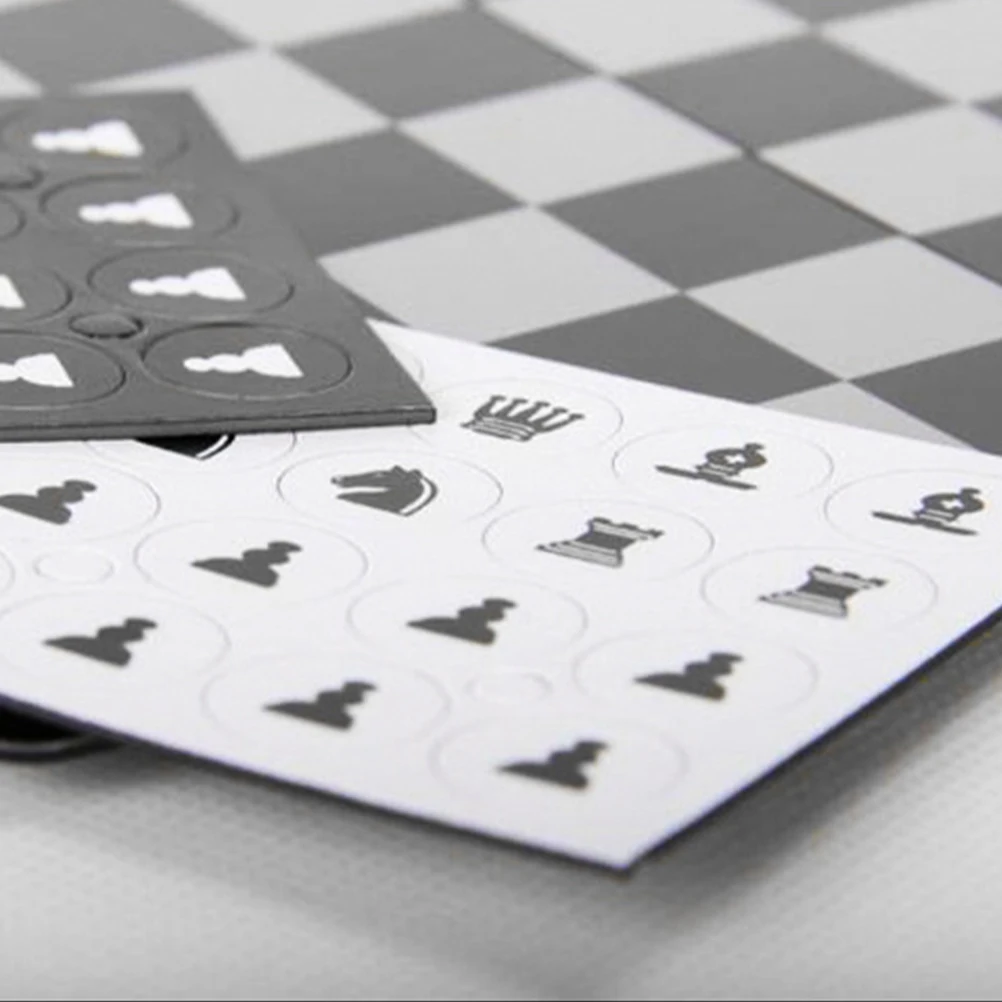 

1 Set Foldable Chess Checkers Creative Educational Playthings Funny Synthetic Clipboard Chess Traning Inter