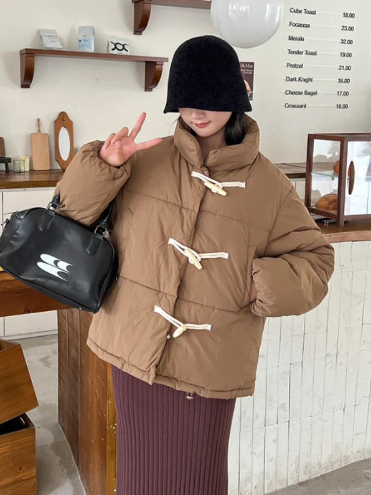 Parkas con botones de cuerno para mujer, ropa de calle cálida, Hipster, cuello alto, Simple, estilo coreano, encantador y elegante, combina con todo, Invierno