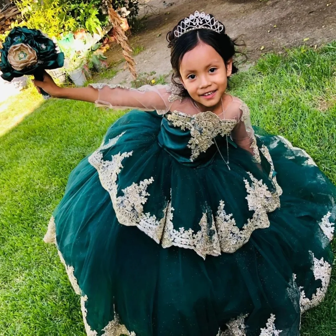 

Customized 2025 New Green Flower Girl Dresses for Wedding Bow Lace Appliques First Communion Baby Kids Birthday Party Gowns