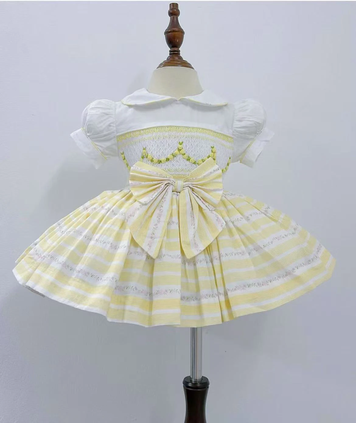 

Лето с желтой розой для маленьких девочек 0-12 лет, платье ручной работы с вышивкой, костюм для мальчика на день рождения, праздник, Пасхальная фотография, Ид A225