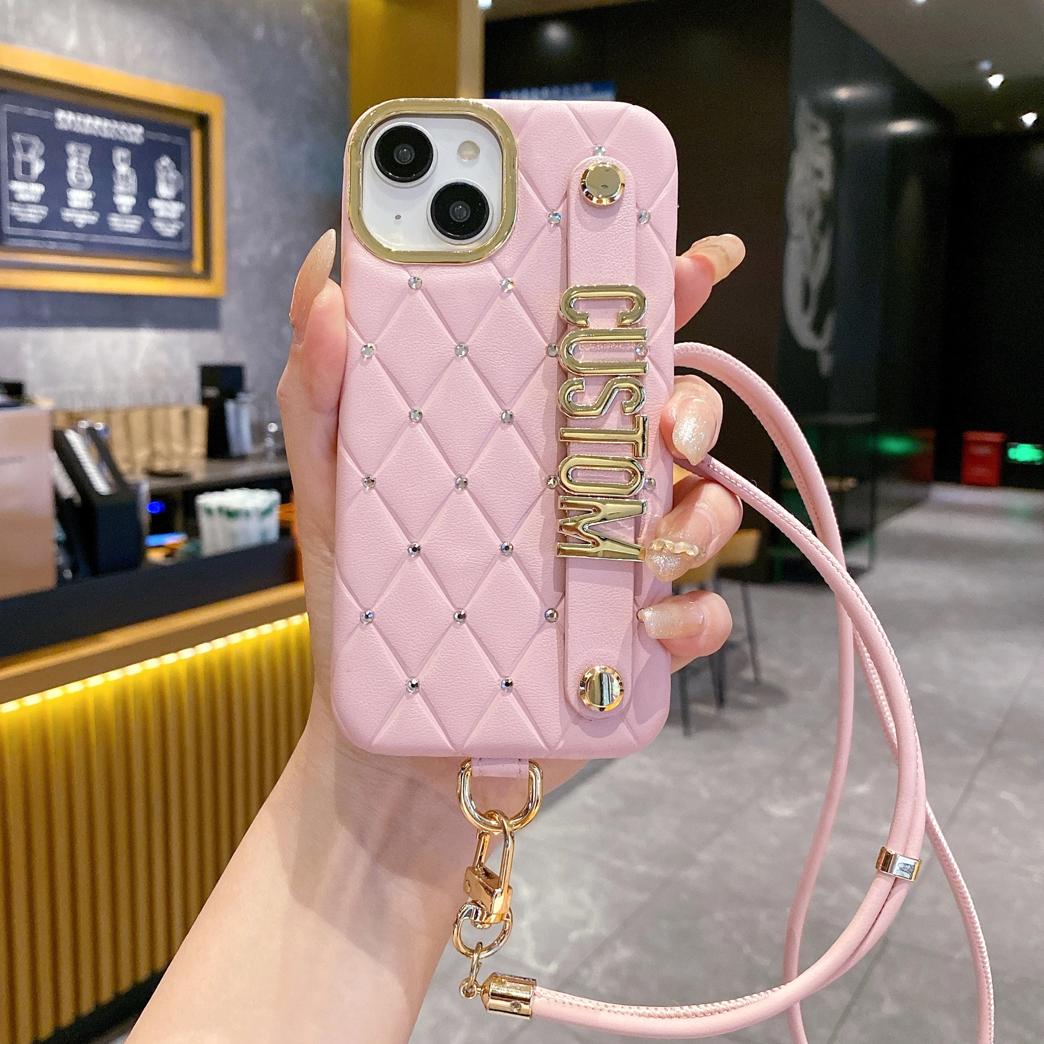 

Customized Leather Phone Case Name Letter for iPhone16ProMax 15 14 13 12 11ProMax 16Plus Wristband Crossbody Lanyard Cover