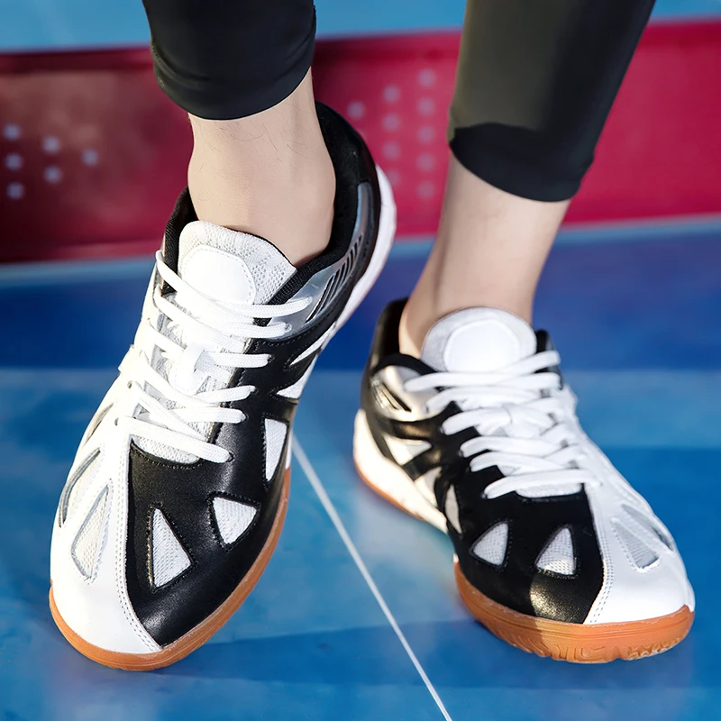

2025 Men's and Women's Badminton Shoes Anti-Slip Table Tennis Sneakers Outdoor Professional Man Athletic Sports Trainers