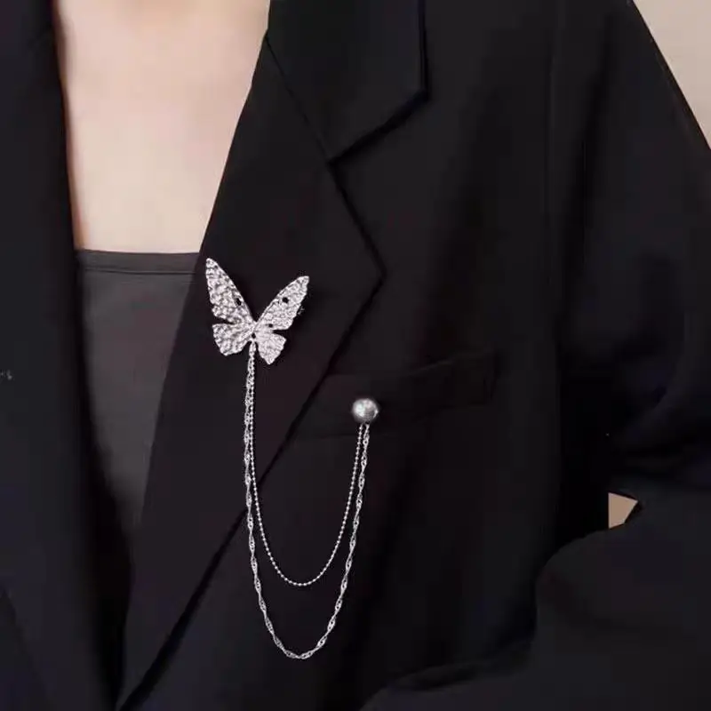 Broche borboleta para mulheres, acessório de roupas moderno e exclusivo, broche floral requintado