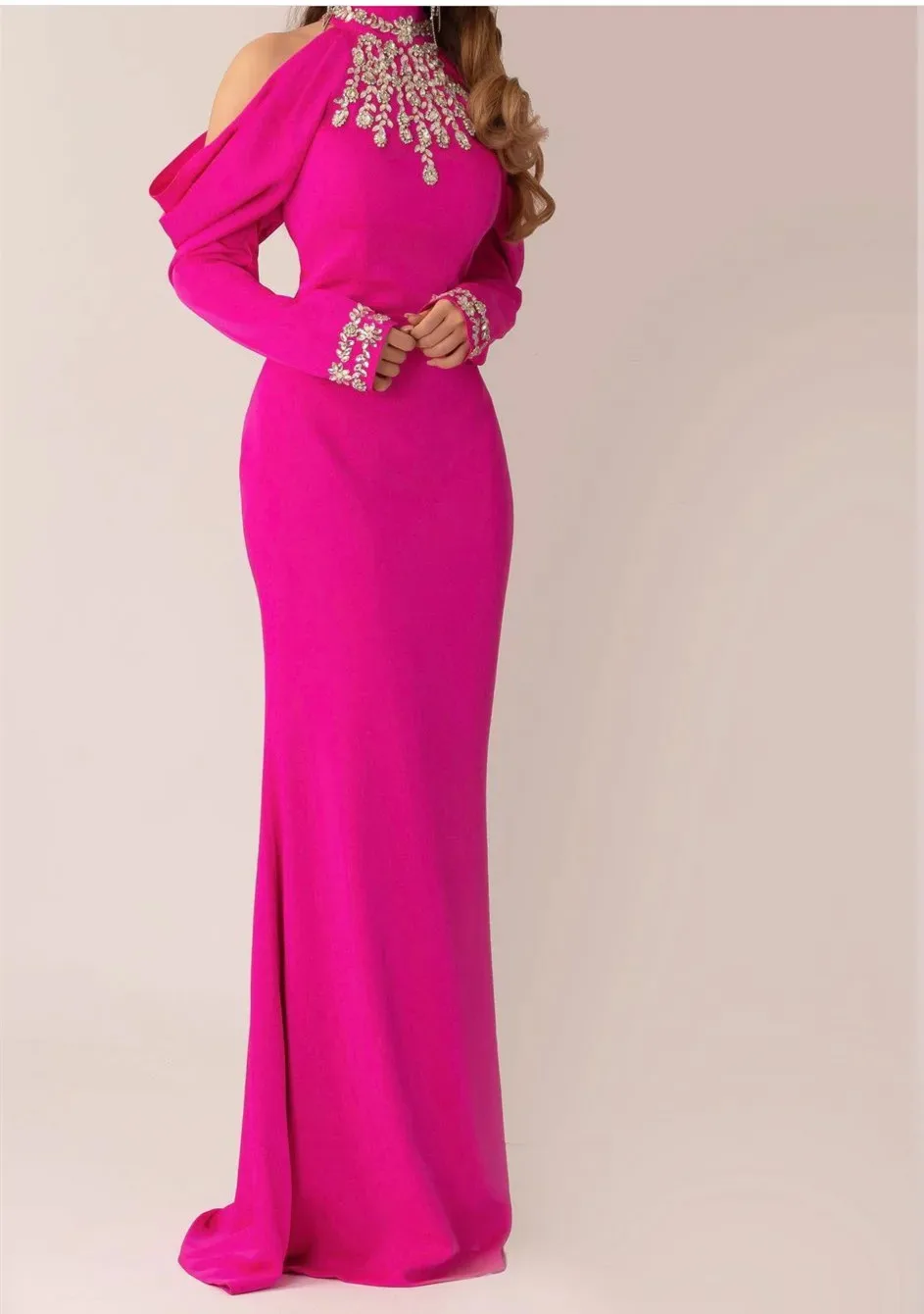 

High Neck Shiny Beads Prom Dresses Off Shoulder Italy Satin Long Sleeves Textured Luxury Evening Dress Formal Occasion Dresses