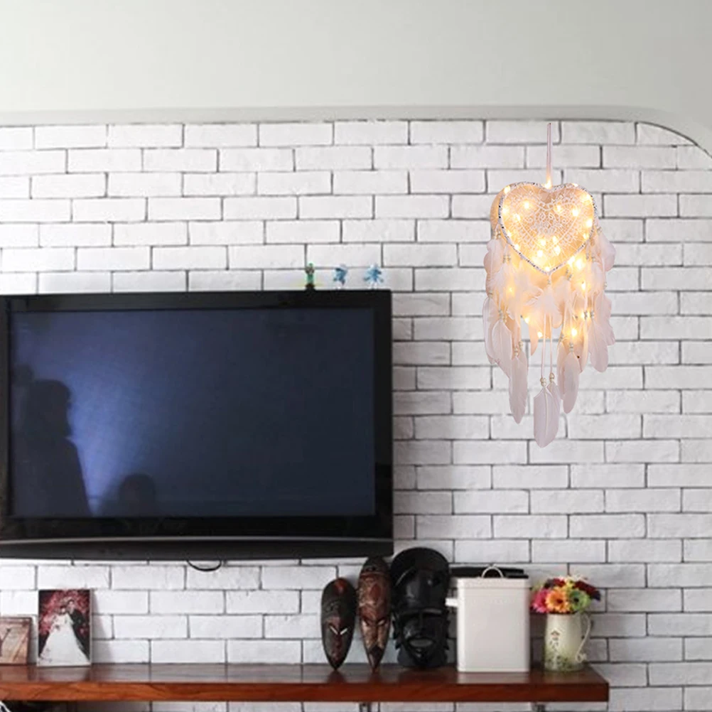 

Heart Shaped Dream Catcher Pendant White Creative Bedroom Party Decorative Wind Chime Lantern Light