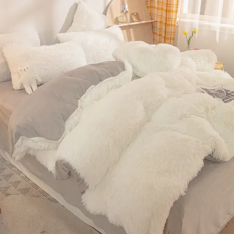 

4pcs Thickened Warm Lamb Wool Plush Quilt High-end Luxury Mink Velvet Duvet Cover Pillow Case Winter Bedding Set Girl Bed Decor