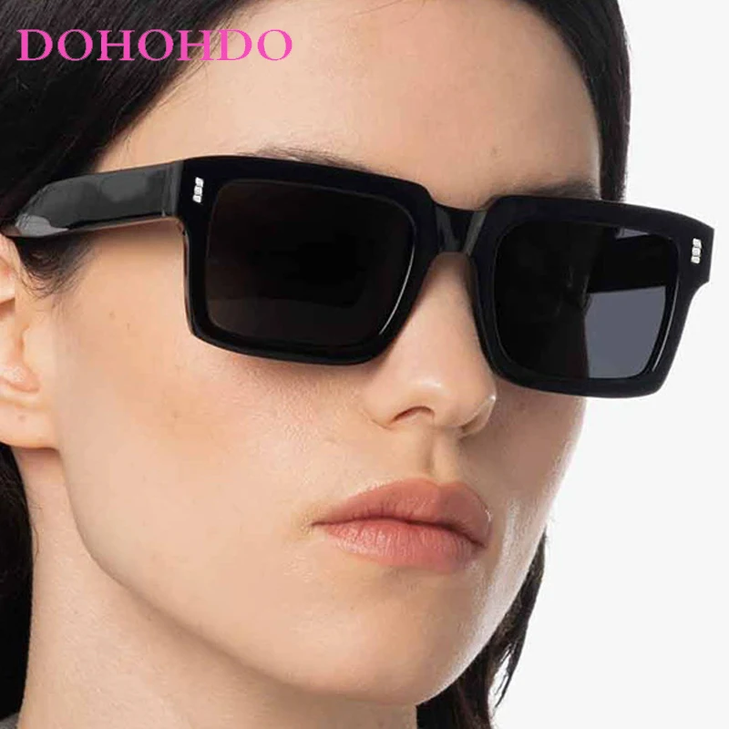 

Vintage Big Frame Rivets Square Women Sunglasses For Men Trendy Luxury Brand Designer Outdoors Travel Sun Glasses Lentes UV400