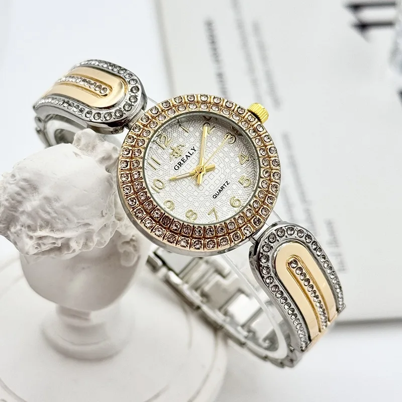 Ladies' Watches Light Luxury Advanced Diamond Inlaid Watches Fashionable Digital Dials Quartz Watche Women's Clocks