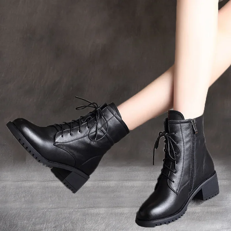 Bottes en cuir épaisses pour femmes, chaussures d'hiver de luxe, bottes de rinçage à plateforme, chaussures à talons optiques, marque de créateur, 2024