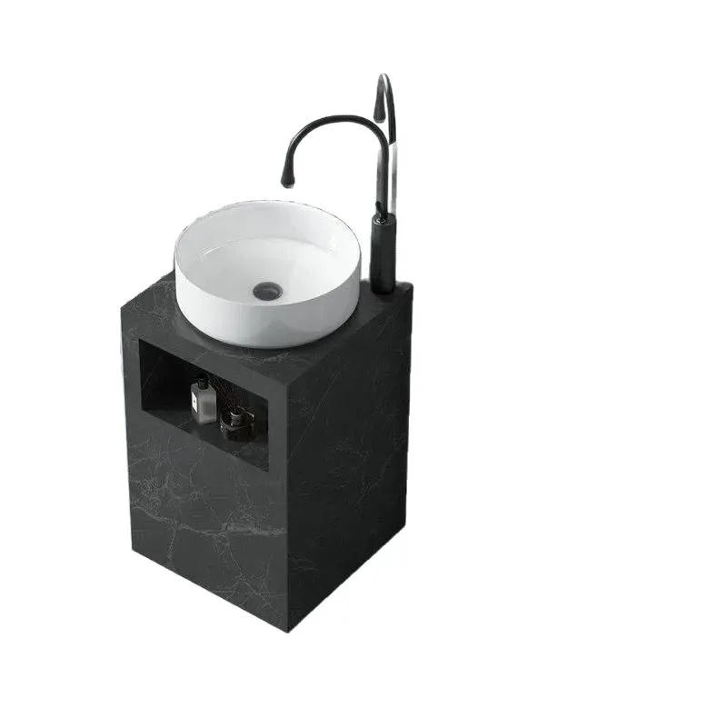 

Шиферная колонна, встроенная напольная раковина, бассейн, балкон, ванная комната, умывальник