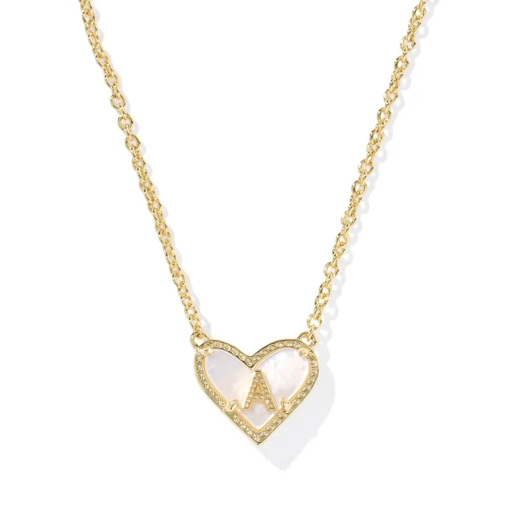 

VKVVA Fashion Jewelry Ari Heart Letter A-Z Gold-plated Short Pendant Necklace for Women Birthday Gifts
