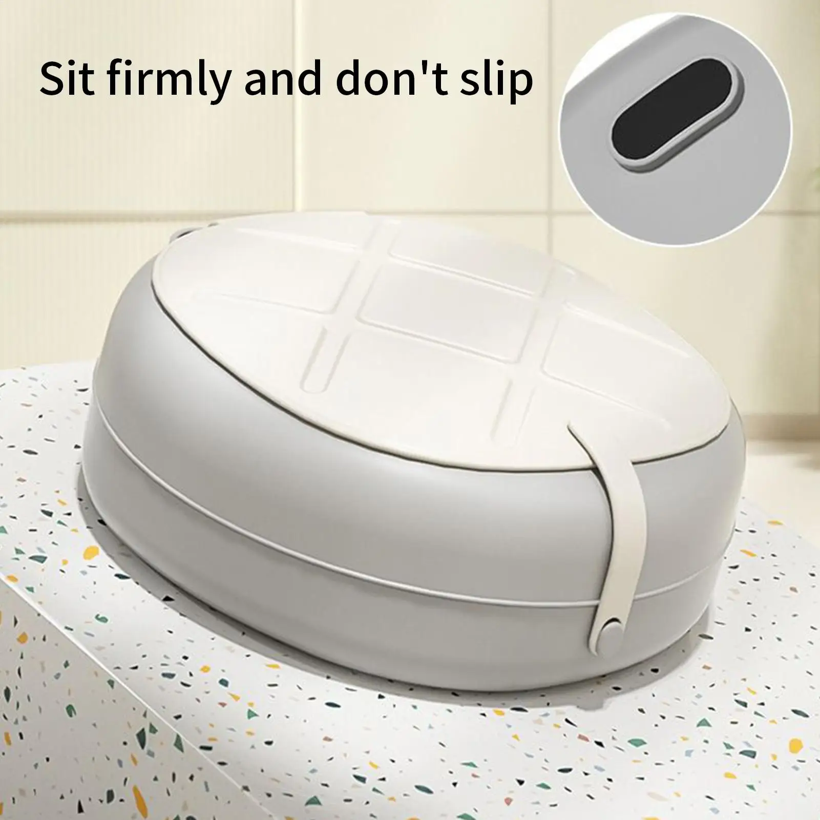 Kids Travel Potty Portable Folding Potty Non-Slip Toilet Trainer with Trash Bag for Boys Girls Kids Camping Playground Hotel