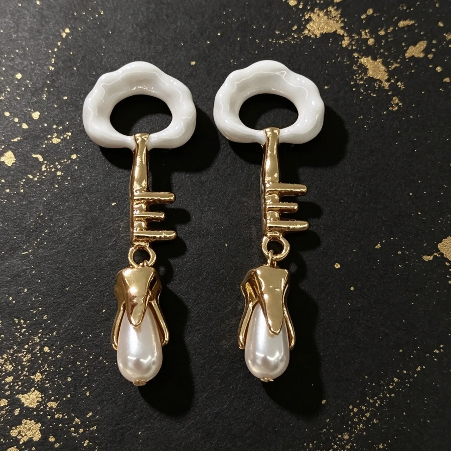 French retro abstract cloud key shape pearl teeth earrings light luxury temperament high-end earrings stud earrings women