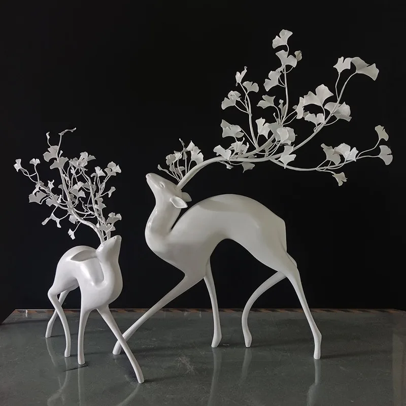 Deer sculpture metal ginkgo biloba deer ornament imitation copper coin auspicious deer sketch community garden animal creative