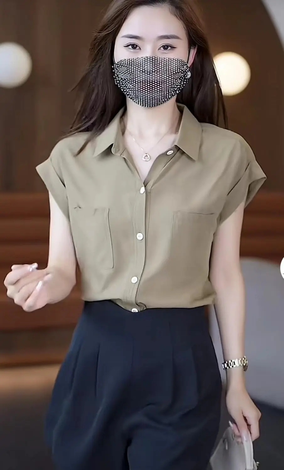 Camicia a maniche corte alla moda di nicchia sensuale di design Top da donna in estate Nuovo stile coreano Versatile chiffon dimagrante allentato