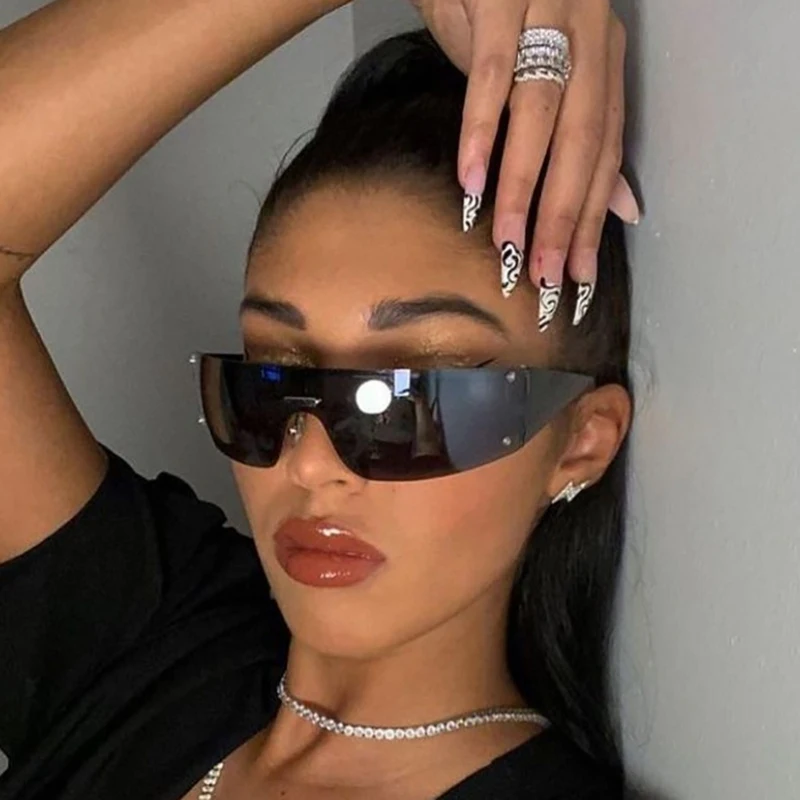 

Новинка 2024, солнцезащитные очки Y2K Star ex Framel, модные трансграничные спортивные очки Millennium, популярные S неисправномерные оптические очки