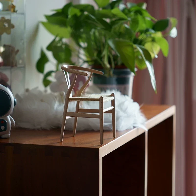 Mini muebles Museo Figura Colección de arte Diseño Adorno