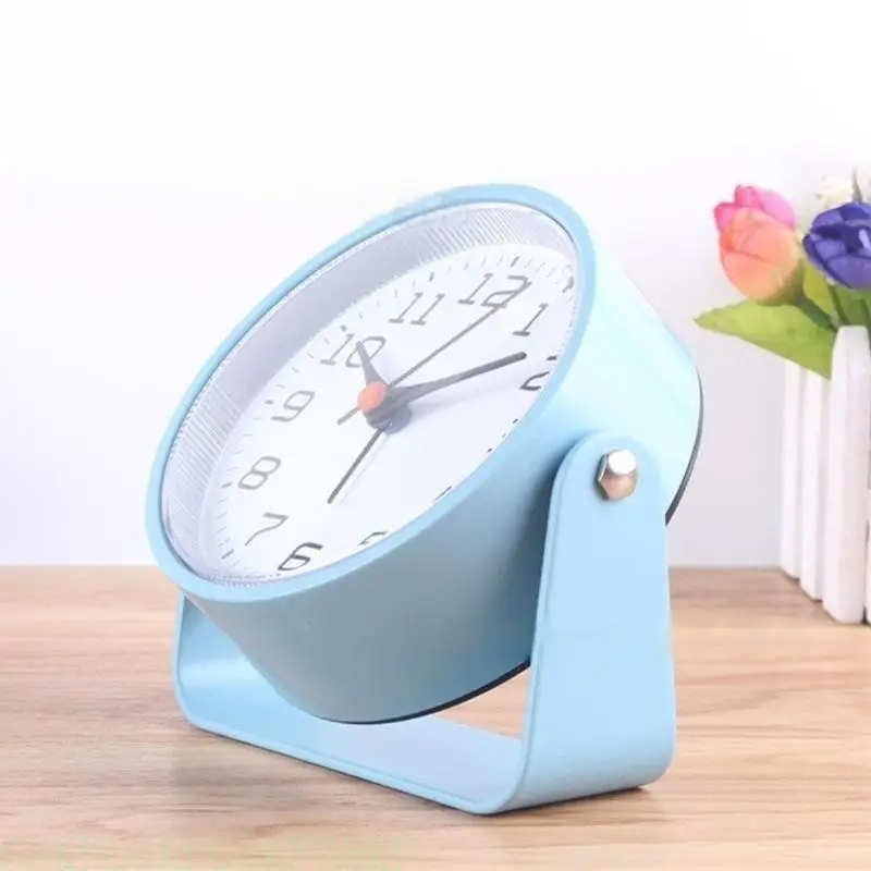

G6KF Retro Desk Clock with Quiet Mechanism Metal Finish for Sophisticated Decoration Suitable for Living Room Bedroom Office