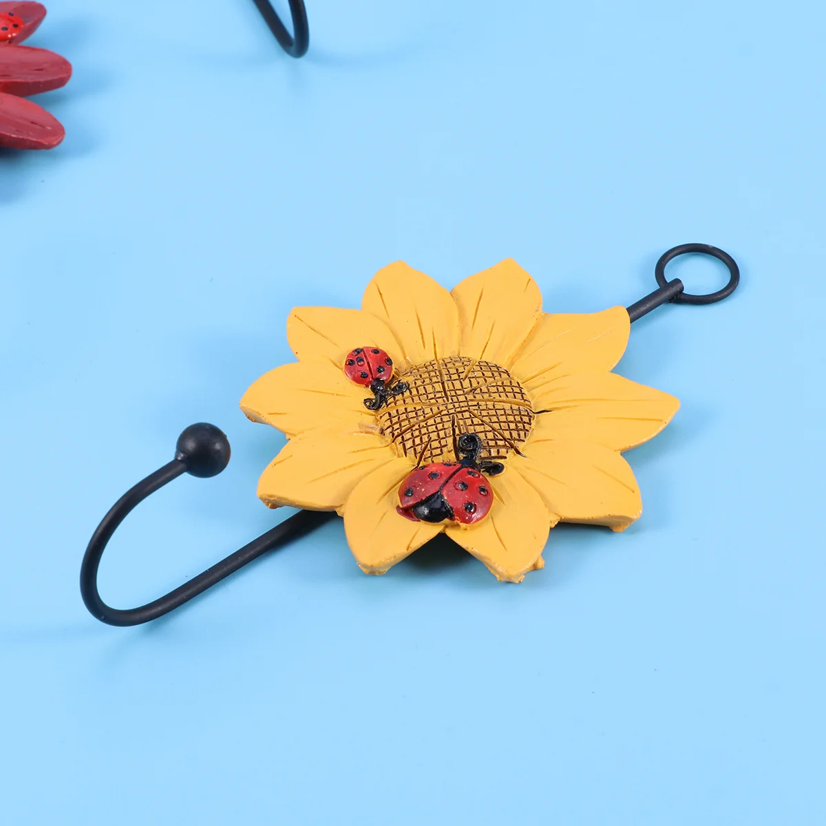 

4Pcs Resin Painted Flower Wrought Iron Hooks Rustproof Heavy Duty Organizer for Bathroom Kitchen Bedroom Door Back Coat Hat