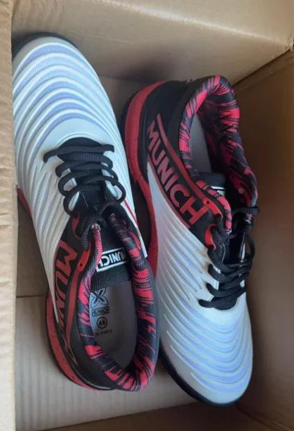 

Hot-selling winter new arrivals: Outdoor anti-slip, wear-resistant, high-quality ping pong shoes with exceptional traction