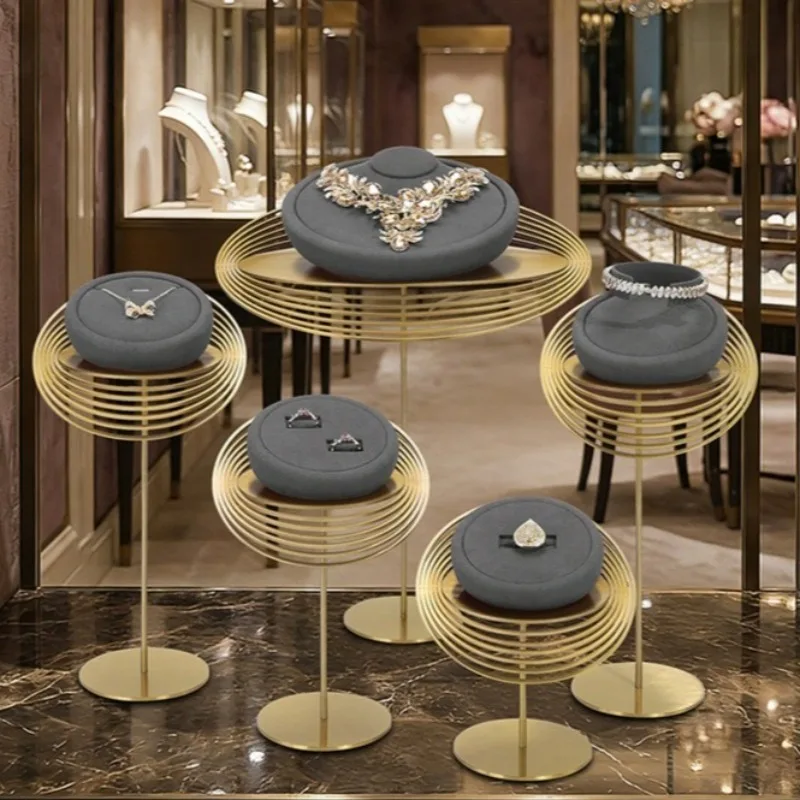 Luxury Jewelry Display Stand Counter Necklace Packaging Stands Mall Window Bracelet Display Props Creative Jewelry Organizer