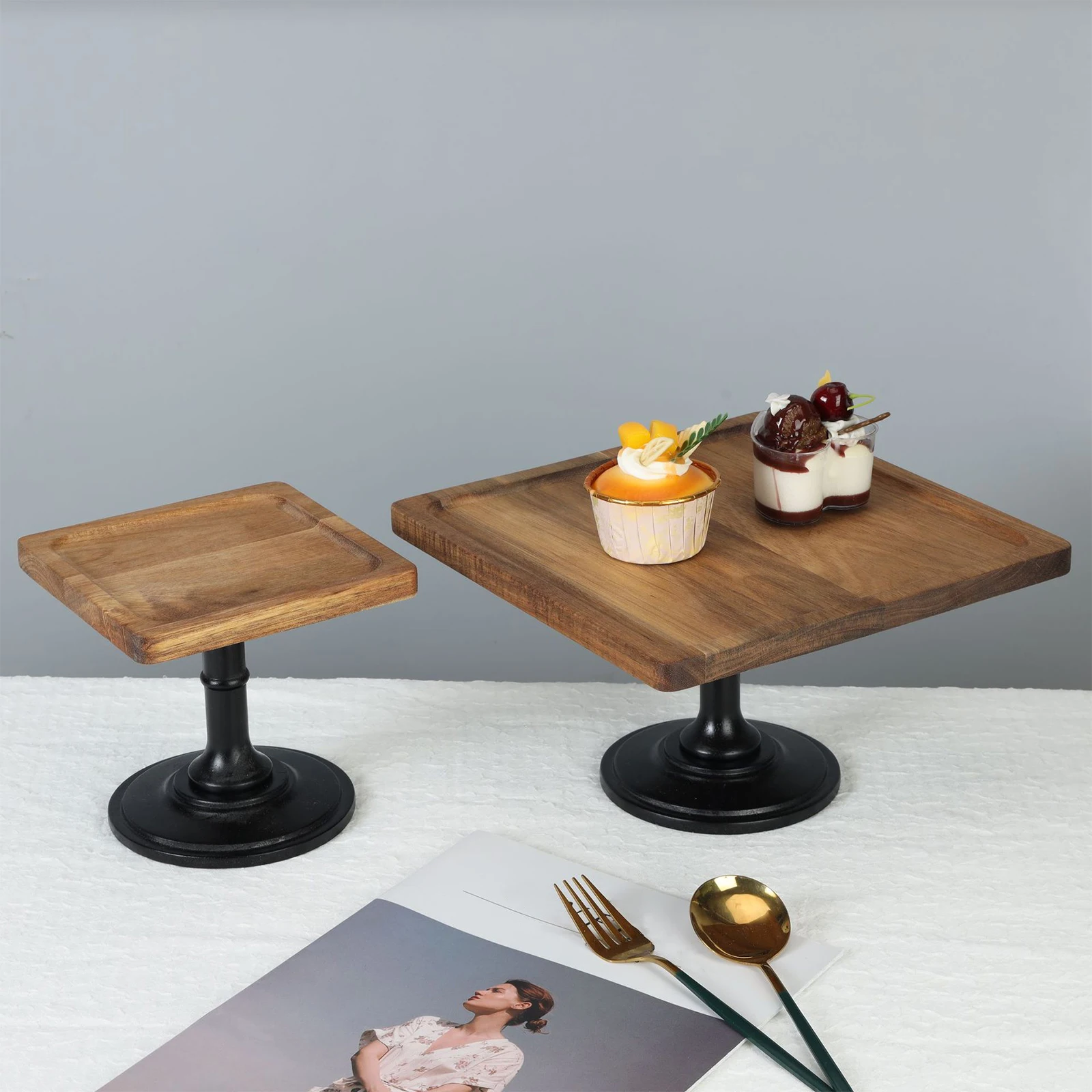 

Elegant Footed Cake Stand Wooden Plastic Decorative Dessert Display Tray For Wedding Party High Base Cake Plate Household