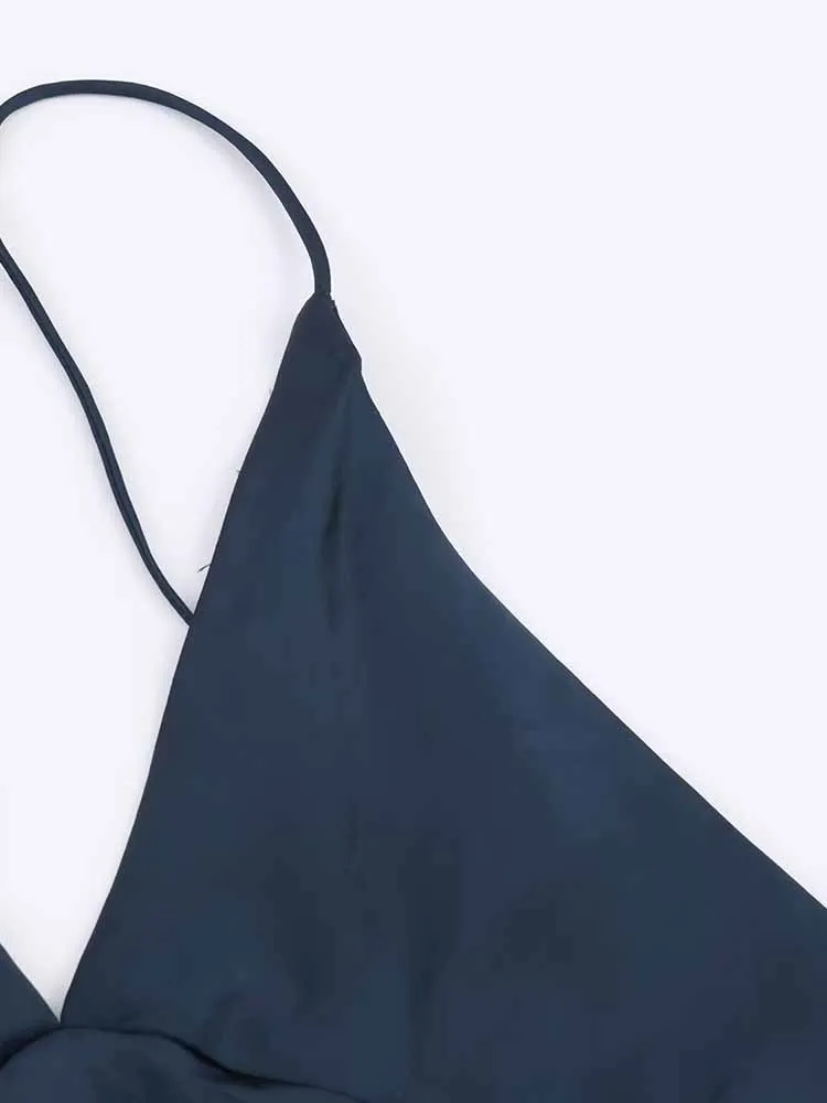 Neuzugang im europäischen und amerikanischen Winterstil, modisches und einfaches Damen-Unterhemd-Design, vielseitiges strukturiertes langes Kleid