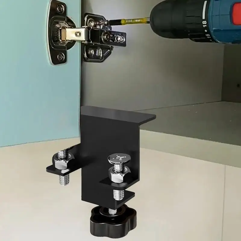 Strumento di posizionamento della porta dell'armadio Strumento di installazione dell'armadio Strumento per la lavorazione del legno Strumento di posizionamento dell'installazione della porta per carpenteria