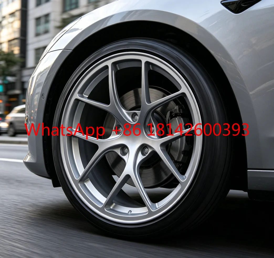 Luxury Full-faced Matte Silver Monoblock Wheels, Smooth Surface Texture, Customizable PCD, CB, ET