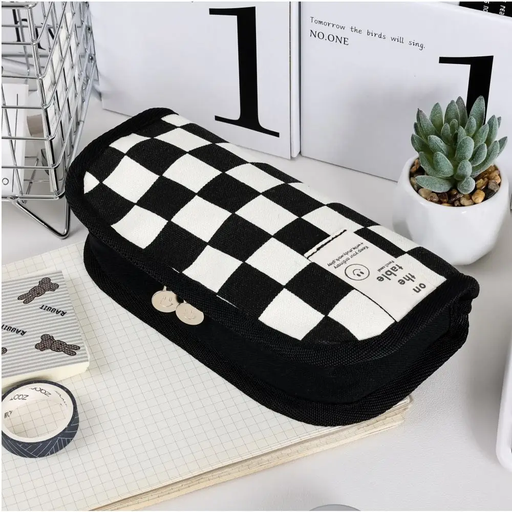 Imagem -04 - Grande Capacidade Checkerboard Storage Bolsa Bolsa Cosmética Papelaria Bolsa Lápis Titular Preto Rosa Azul