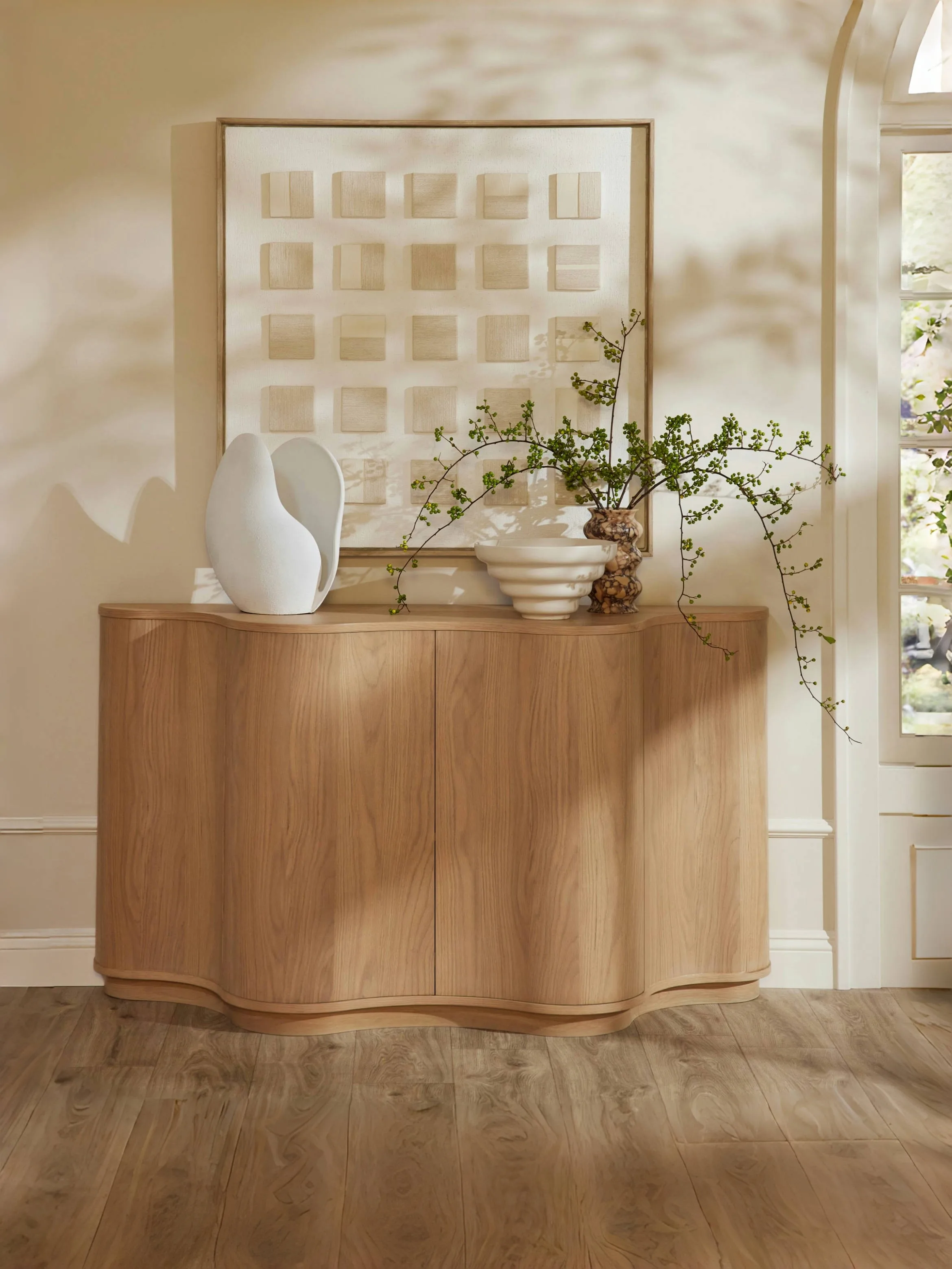 

Solid wood dining side cabinet, living room home creative curved storage cabinet