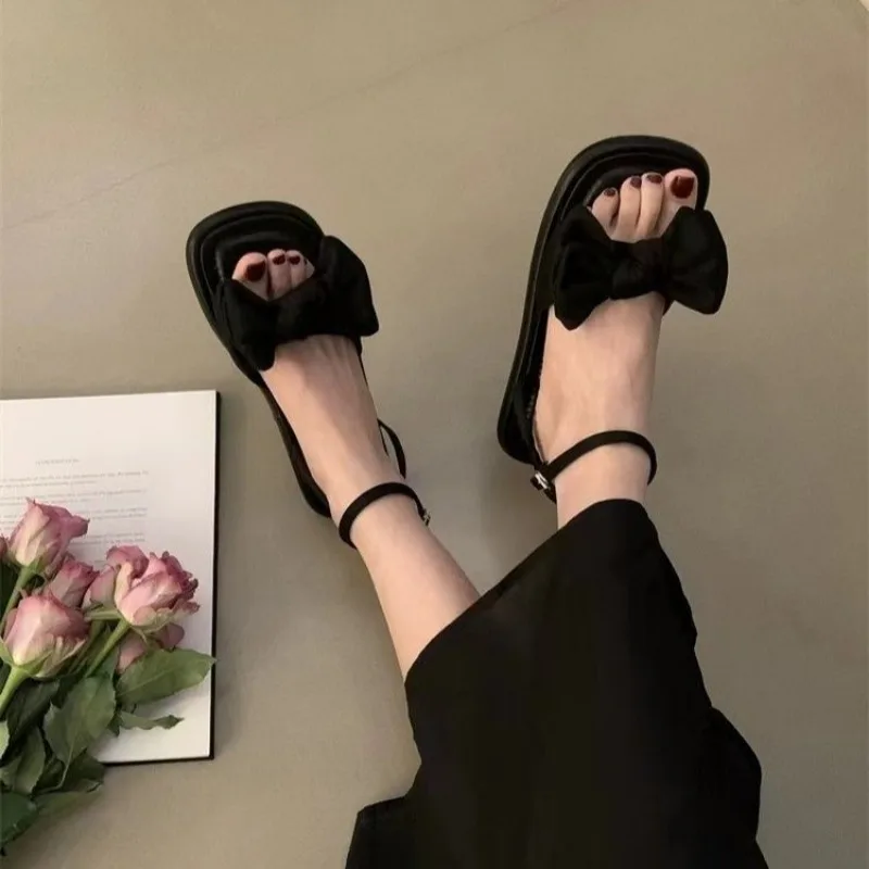 Sandals Women\'s Summer 2024 New Wear Fairy Style Fashion Slippers French Fashion Flat Sole Wear Comfortable Casual Sandals