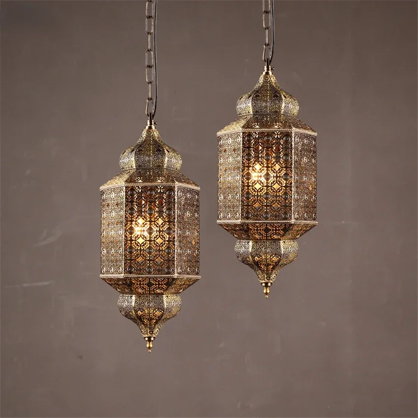 

Southeast Asian Retro Hollow Pendant Lights Bedroom Living Room Balcony Bar Restaurant Handmade Metal Lamps Hanging Fixtures