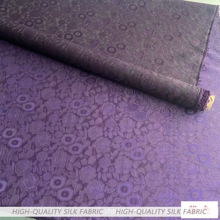 

Шелковая жаккардовая игровая ткань Гуандун, ткань для одежды Cheongsam, платье