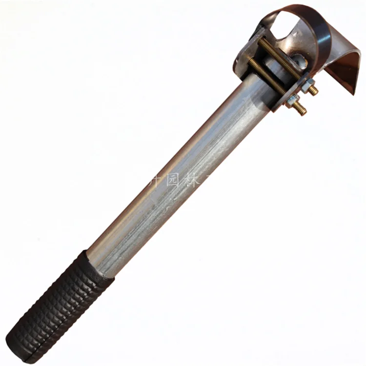 

Multi-purpose iron handle 49mm edge fruit tree peeling knife Dead skin removal Ring cutting peeling Ring branch knife Hoe knife