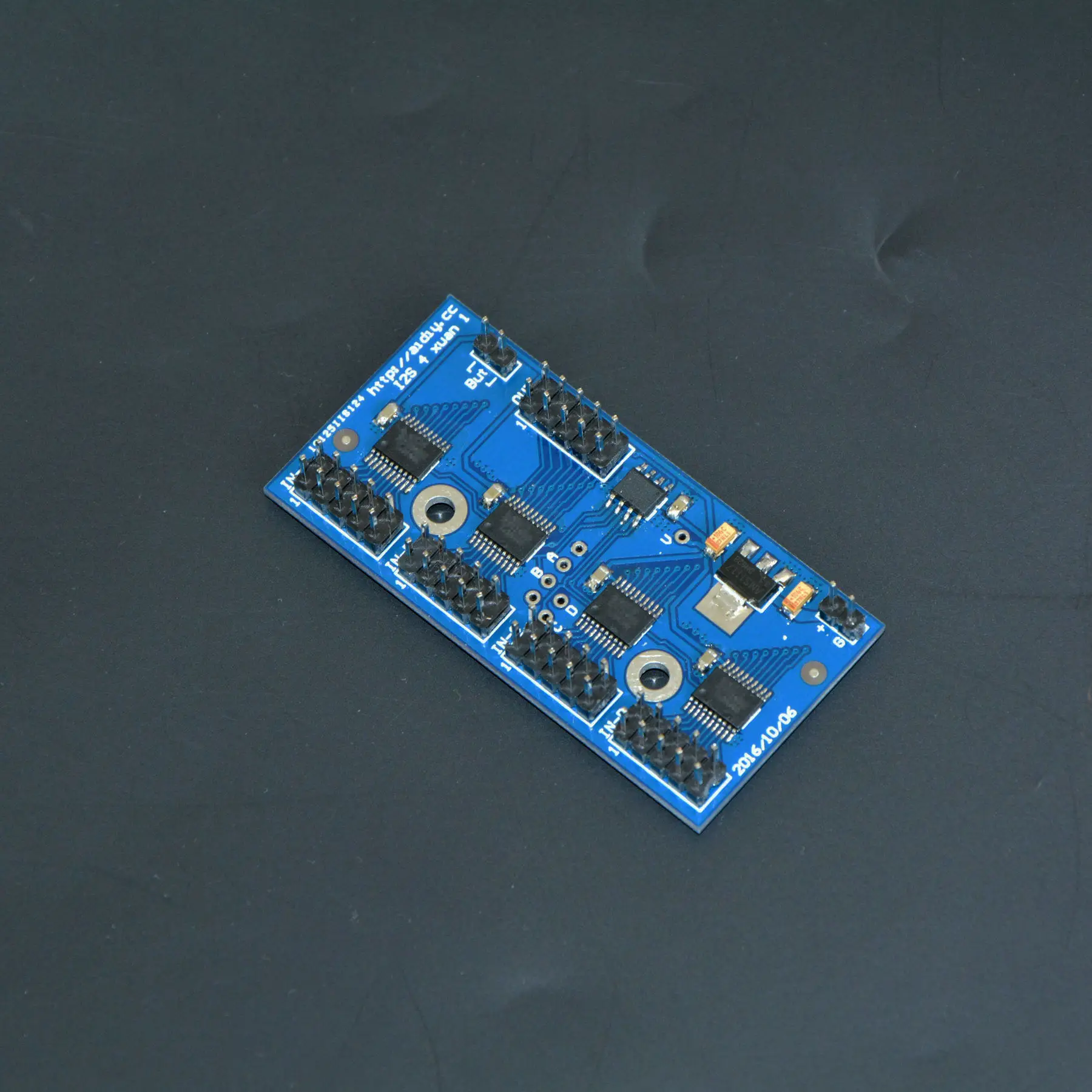 Quad Audio I2S/IIS Switching Module! 4-way Select 1! I2S Buffer Expansion! I2S 4-way Select 1