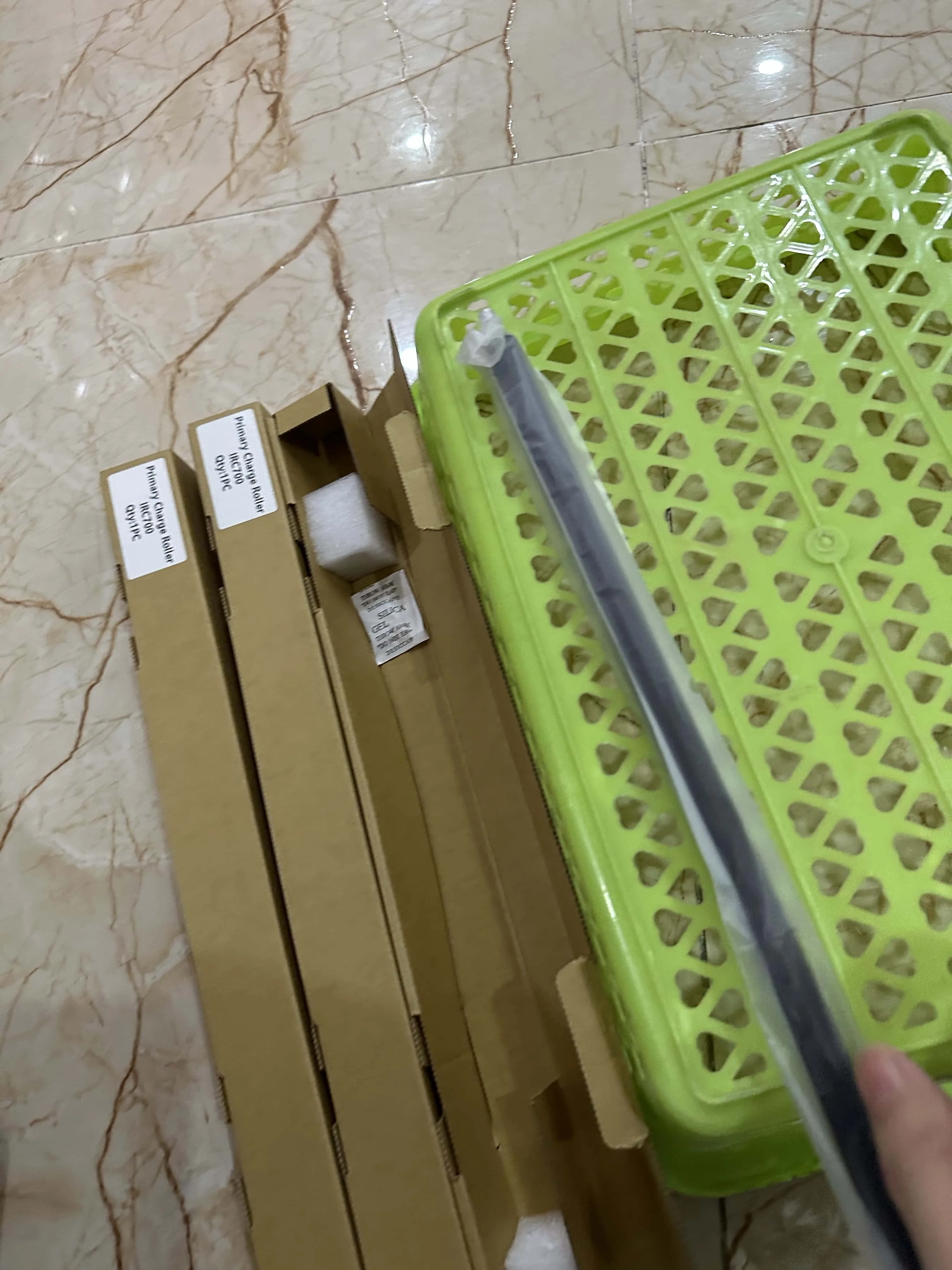 

3 шт. зарядный ролик PCR для Canon imagePRESS c60 c600 c700 c800 c650 c750 c850 c660 c710 c810 c910 основной зарядный ролик