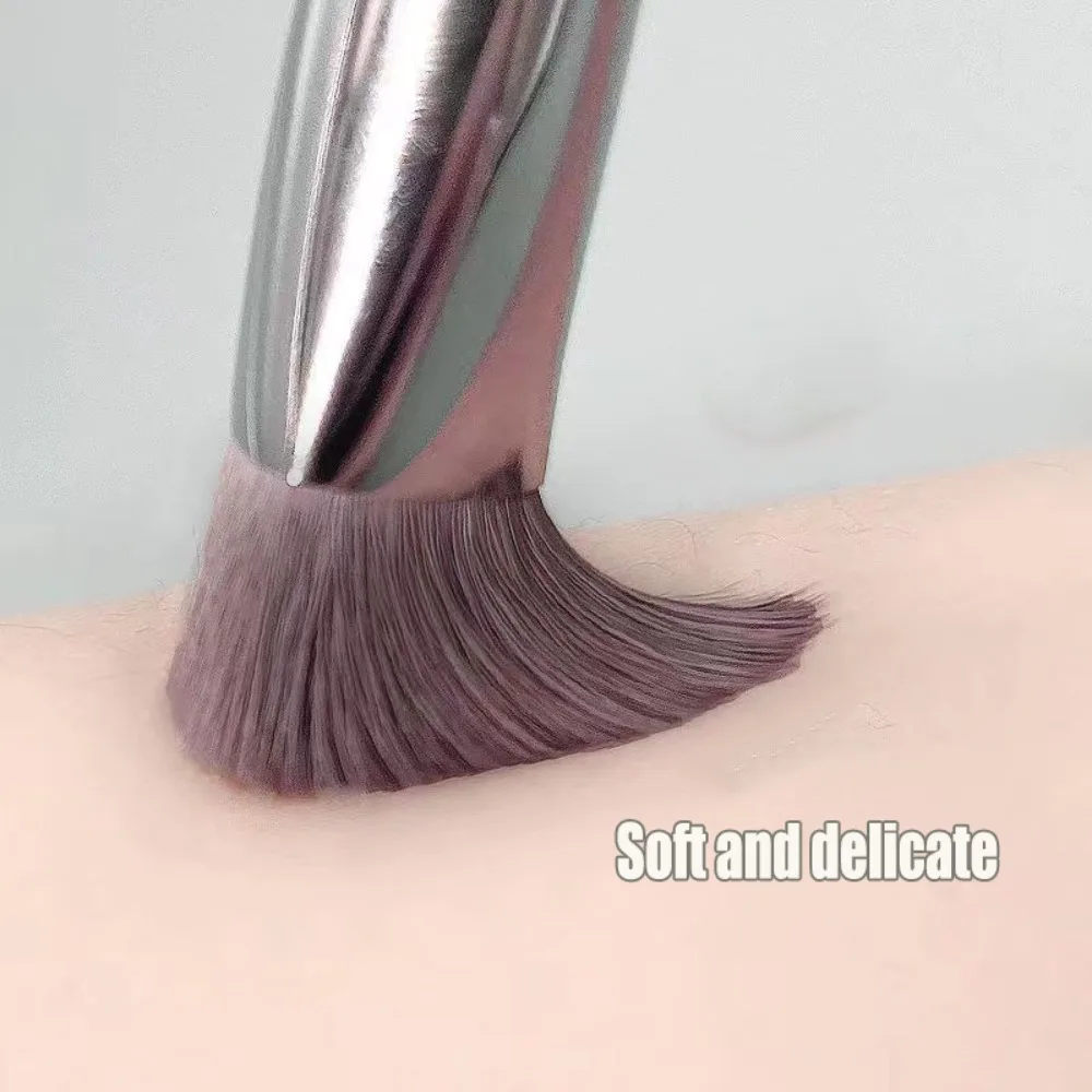Novo Pincel de Maquiagem Triangular Angulado para Contorno de Nariz, Iluminador para Abaixo dos Olhos, Pincel Corretivo para Mulheres
