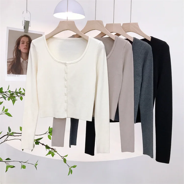 7137 Jesienny Nowy Styl Szary Kardigan ~ Dekolt Kwadratowy, Podkreślający Biust, Prążkowany, Dopasowany, Seksowny Top Damski