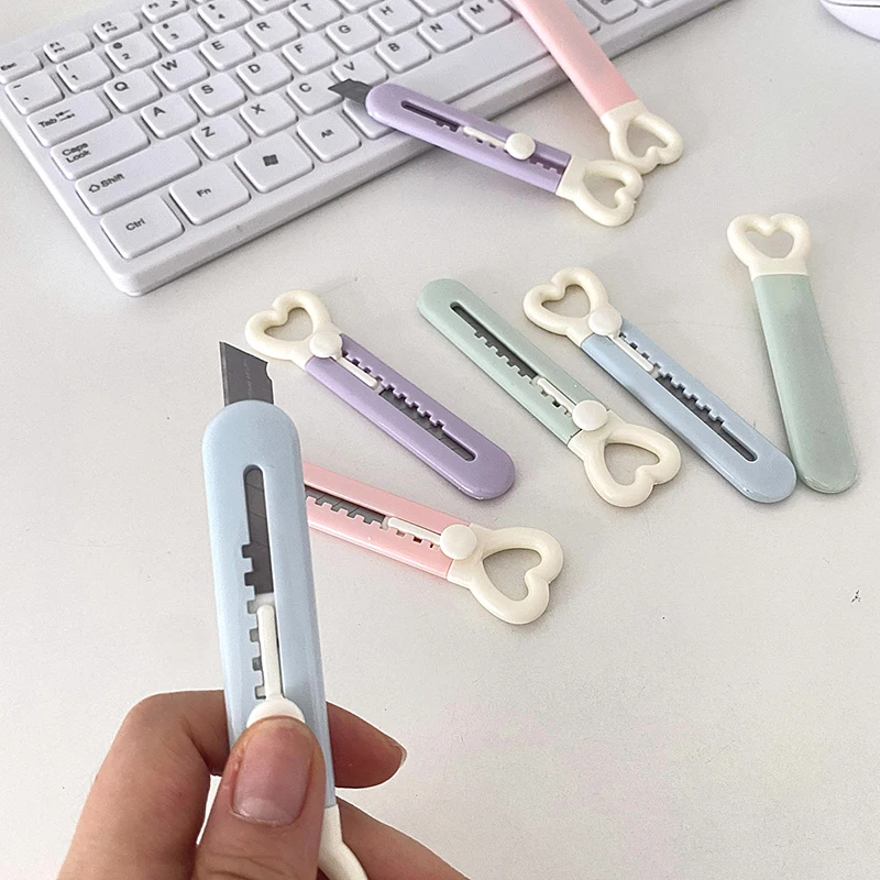 1PCS Kawaii Love Heart Utility Knife Paper Cutter Pocket Knife Safety Box Cutter Envelope Opener Refillable Blade Stationery