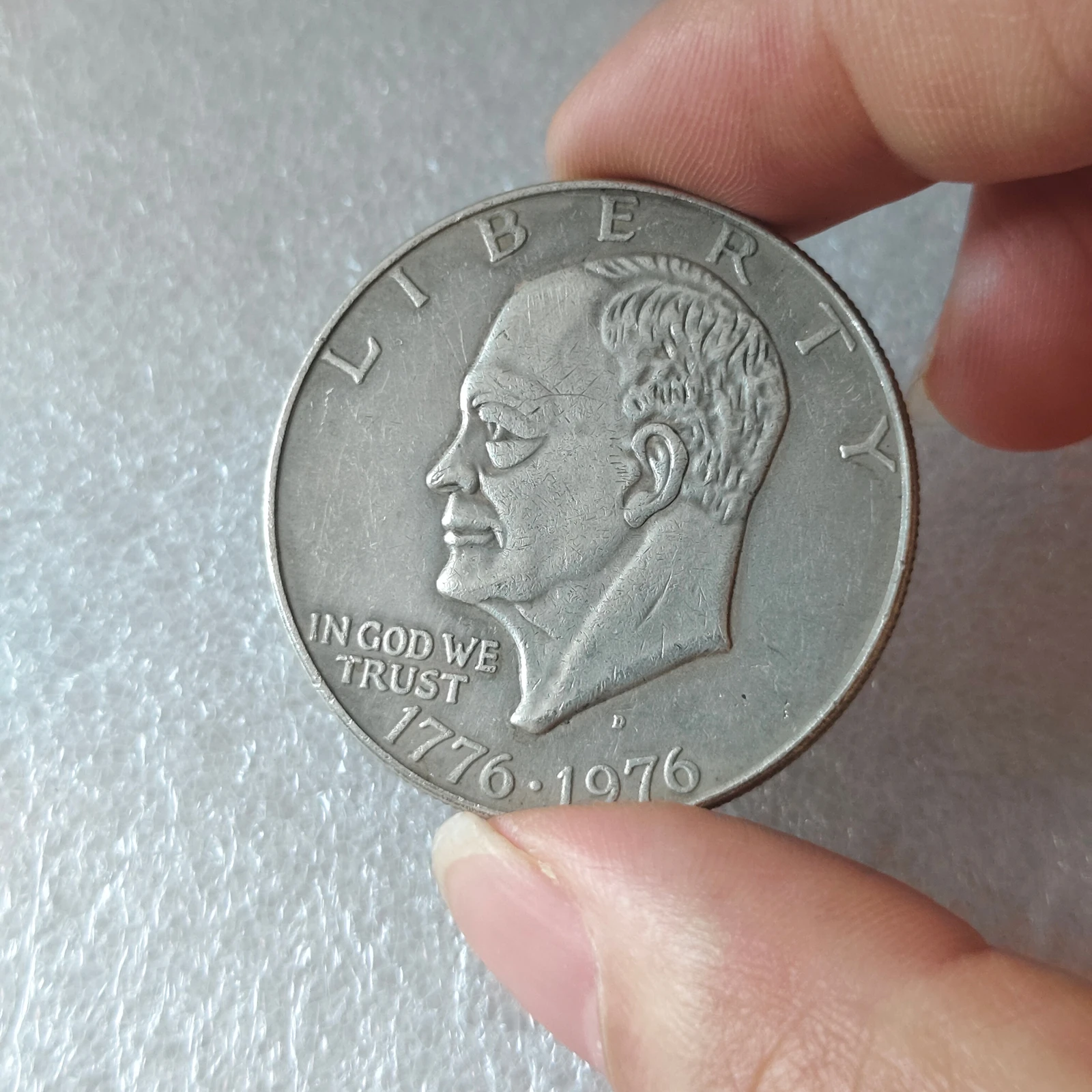 الولايات المتحدة الأمريكية 1976 Ike أنماط الدولار عملة نسخة مطلية بالفضة #4