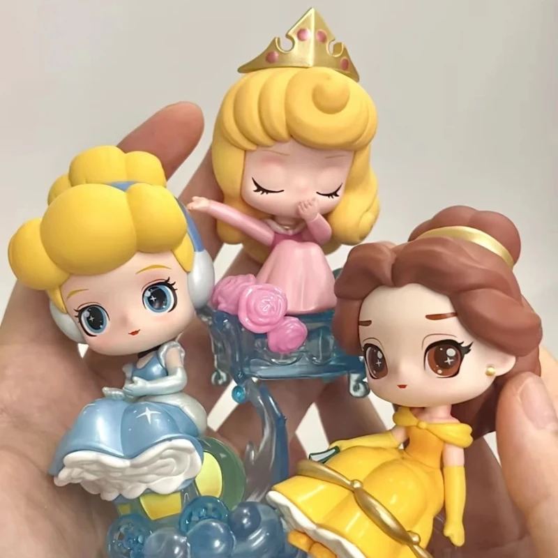 

Подлинная сказочная город, слепая коробка, Белоснежка, счастливая игра, орнамент ручной работы, подарок-сюрприз, автомобильное украшение, детская подарочная коллекция