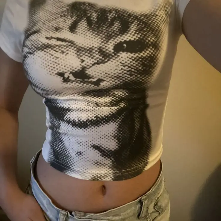 Short Sleeve  Graffiti T-Shirt Y2K Thousand Island Style Sweet Girl Short Design Sense Wang Studio Summer 2026 Fashion