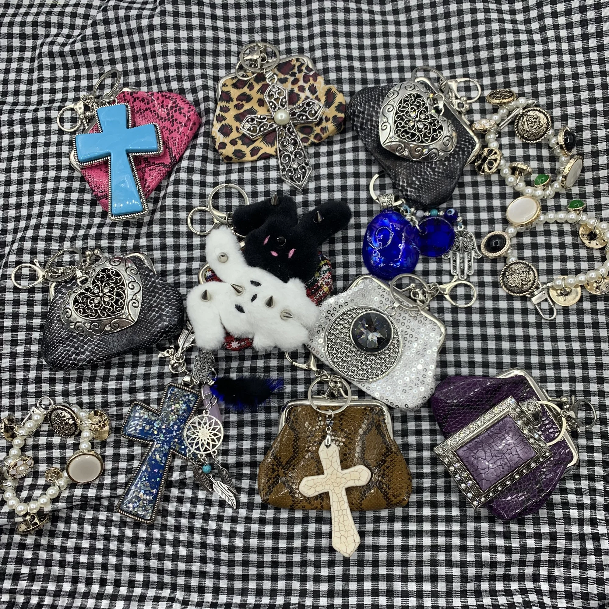 

Original Millennium Hot Girl Retro Mini Wallet Kitty Pendant Solitary Showa 90s Keychain Gifts For Girls