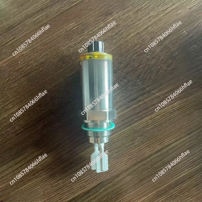 For LFV200-XXTGBTPM Vibrating Liquid Level Switch, Order No. 6036355