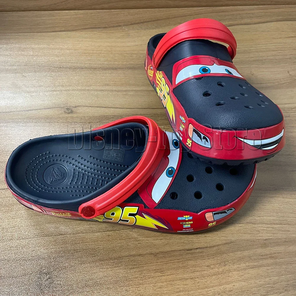 Disney Mcqueens Pixar Cars Cartoon Solid pantofole impermeabili sandali da esterno Casual traspirante alla caviglia scarpe Eva regalo per adulti